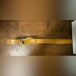 Anthropologie linea pelle sculpture buckle leather belt